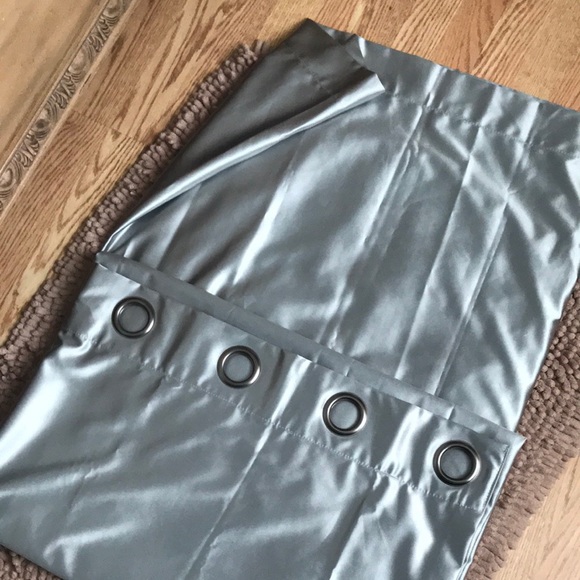 J Queen New York Set 2 Gardnera 84”Grommet Panels - Picture 9 of 12